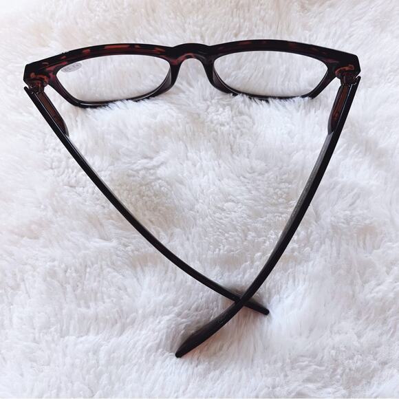 Tyler Brown Rectangular Reader Glasses - Picture 7 of 10